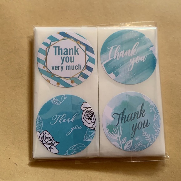 100 Ct. Blue One Inch Round Thank You Stickers - Picture 3 of 4